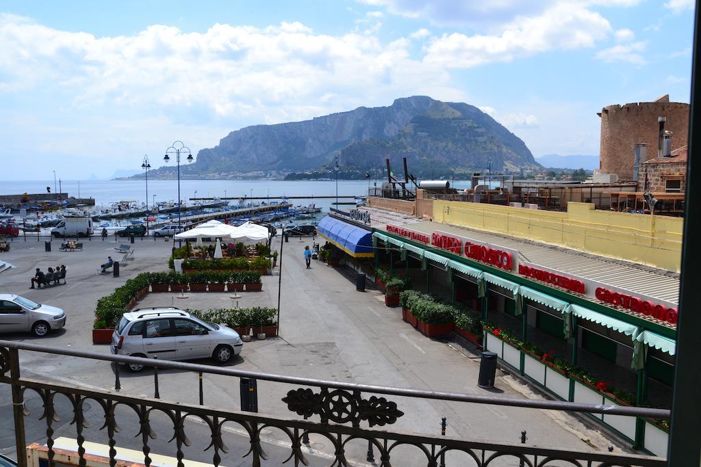 Mondello Holidays Quarto foto