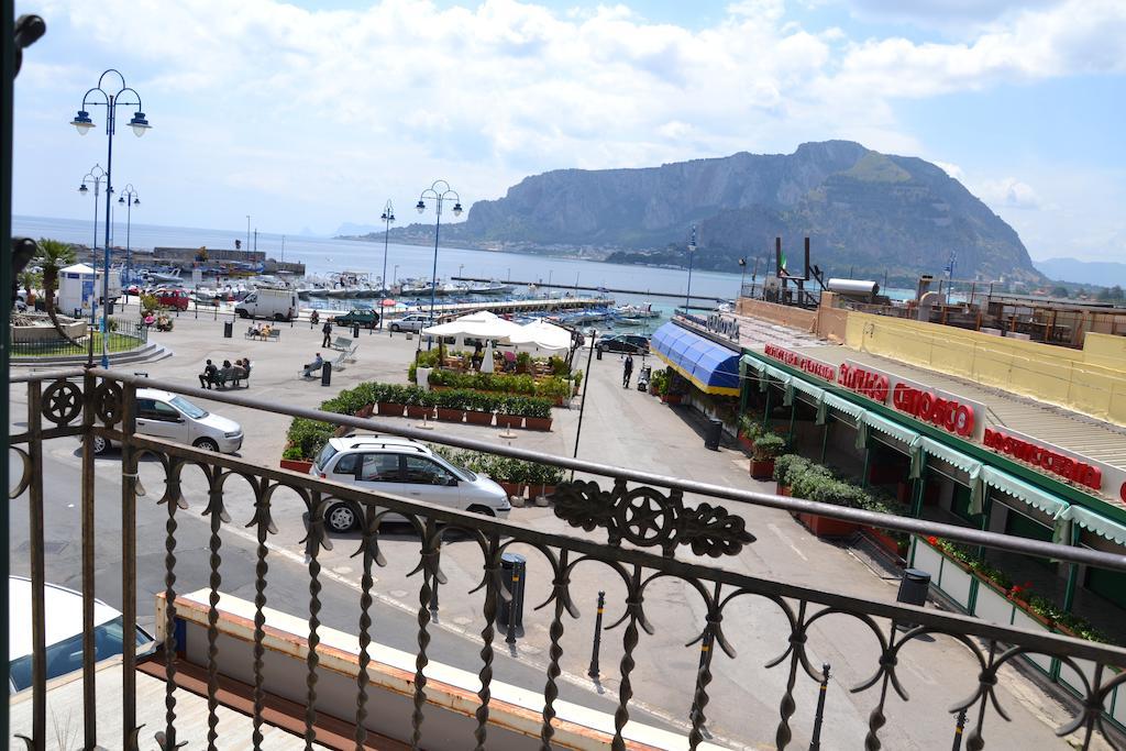 Mondello Holidays Quarto foto